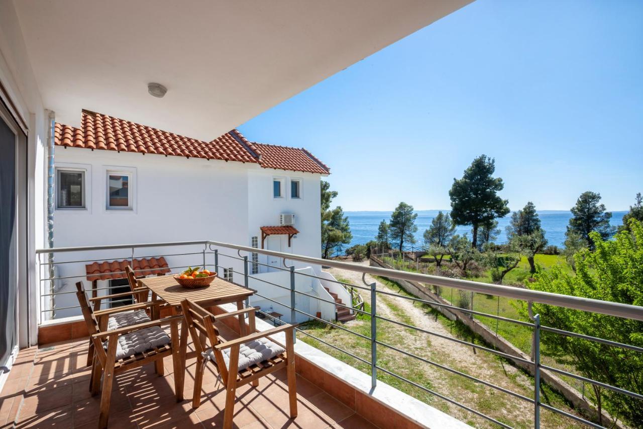 Alterra Vita Homes By The Sea Néosz Marmarász Kültér fotó